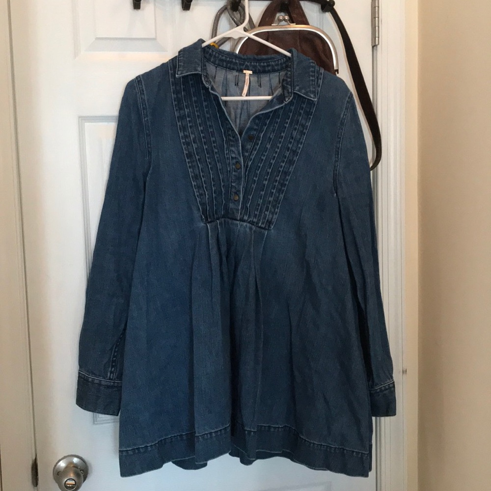 Cute and Comfortable Free People denim dress